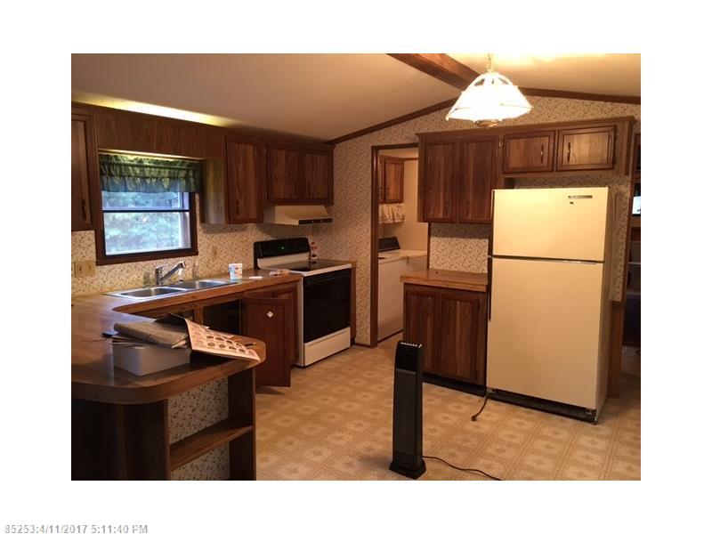 42 Wolf Road, Vassalboro, ME 04989