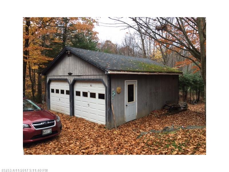 42 Wolf Road, Vassalboro, ME 04989