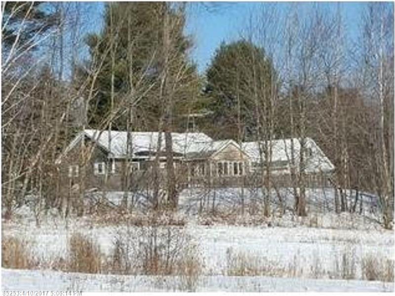 747 Bog RD, Vassalboro, ME 04989
