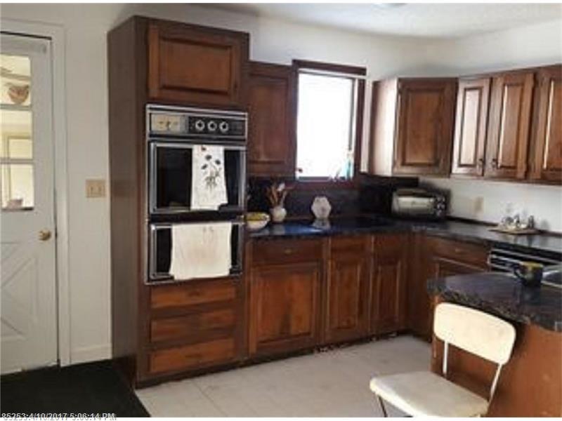 747 Bog RD, Vassalboro, ME 04989