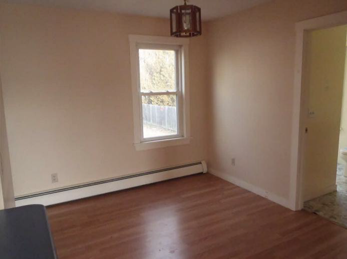 10 Turgeon StLewiston, ME, 04240Androscoggin County