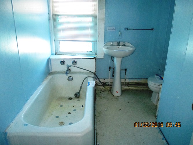 81 Oxford StMillinocket, ME, 04462Penobscot County