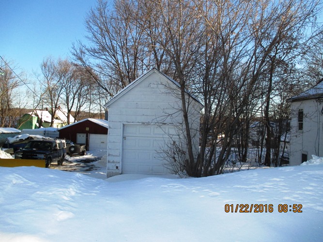 81 Oxford StMillinocket, ME, 04462Penobscot County