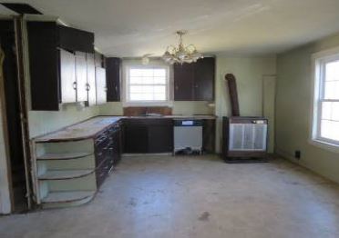 33 Allen StPresque Isle, ME, 04769Aroostook County