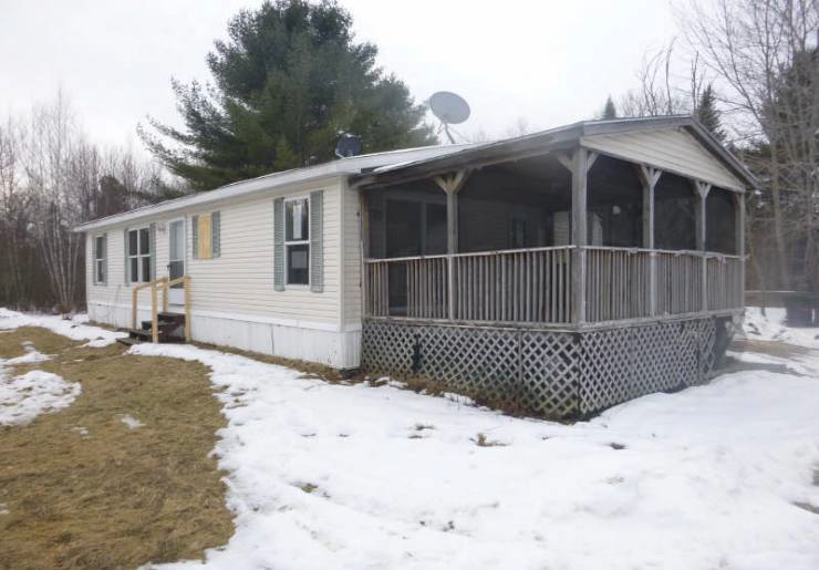 95 Troy RoadDetroit, ME, 04929Somerset County
