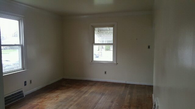 23019 Beechwood AvEastpointe, MI, 48021Macomb County