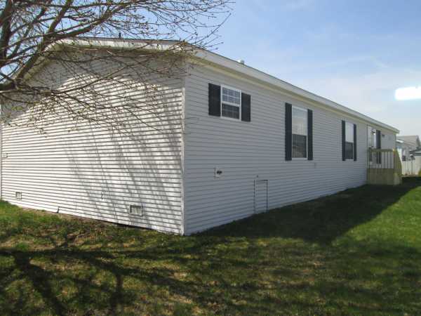 Silver Springs 43621 Eureka DrClinton Township, MI 48036