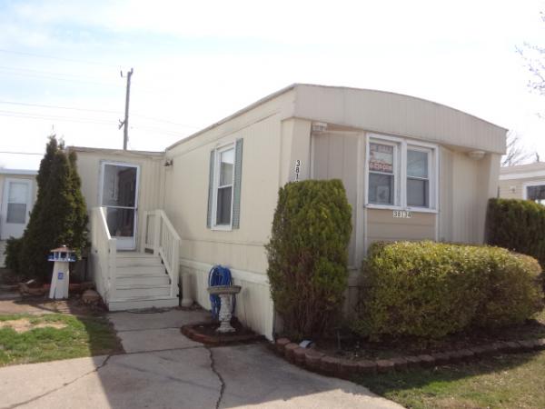 At Home in Clinton 38134 Saint Tropez DriveClinton Township, MI 48038