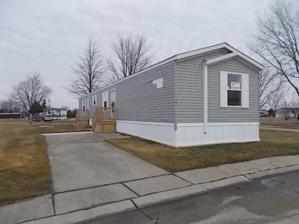 Westbridge Manor 21409 Jon Paul Dr.Macomb, MI 48044