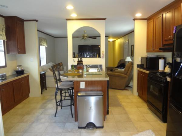 Westbridge Manor 45603 Carousel Drive WMacomb, MI 48044