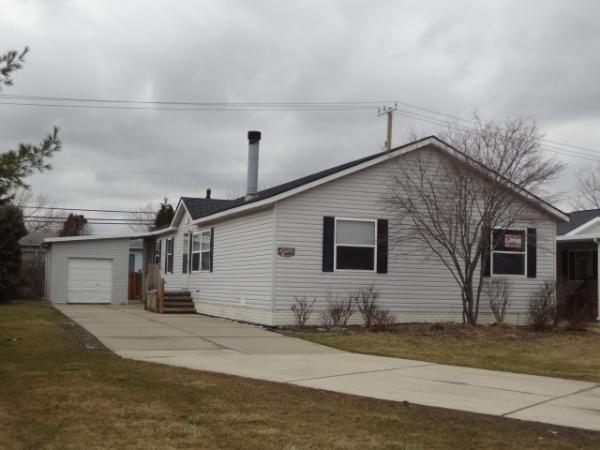 WestBrook 45695 MorceauMacomb, MI 48044