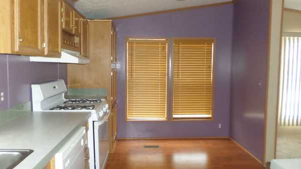 Camelot Villa 46305 DorchesterMacomb, MI 48044