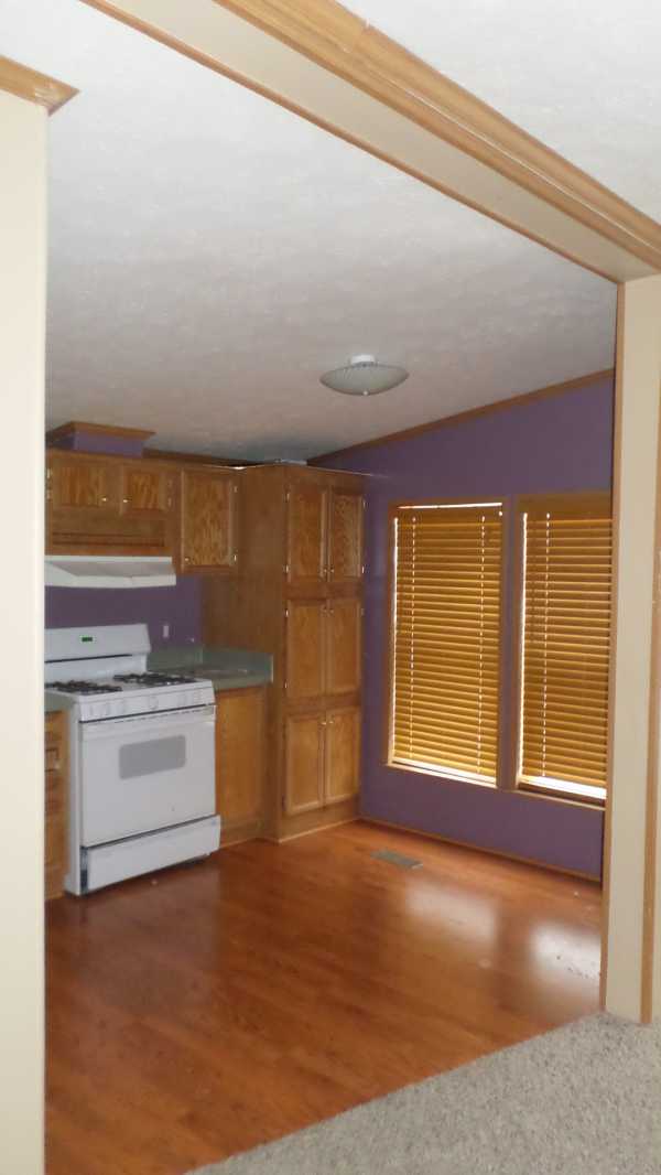 Camelot Villa 46305 DorchesterMacomb, MI 48044