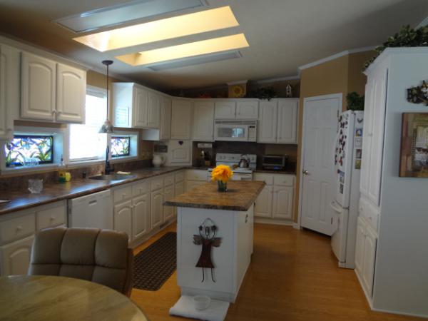 WestBrook 21620 MontmorencyMacomb, MI 48044