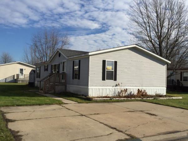 Carriage Way 52140 Nantucket LaneChesterfield, MI 48051
