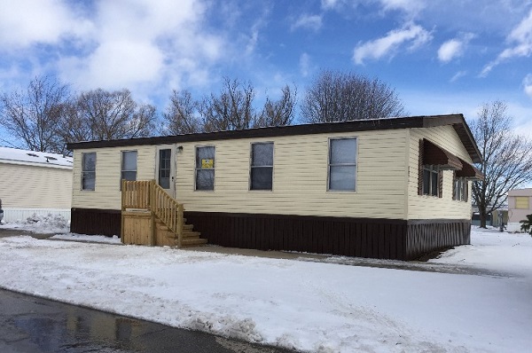 Carriage Way 29747 Bristol CourtChesterfield, MI 48051
