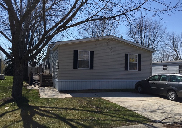 Carriage Way 29590 Guilford CircleChesterfield, MI 48051
