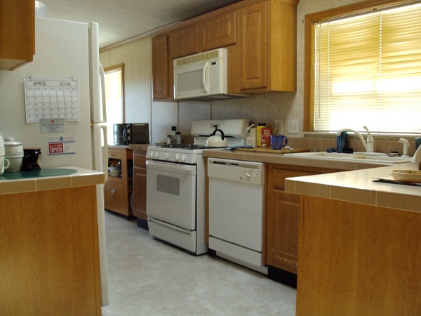 Carriage Way 29590 Guilford CircleChesterfield, MI 48051