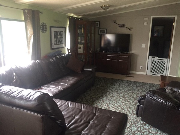 Carriage Way 52949 Warwick CourtChesterfield, MI 48051