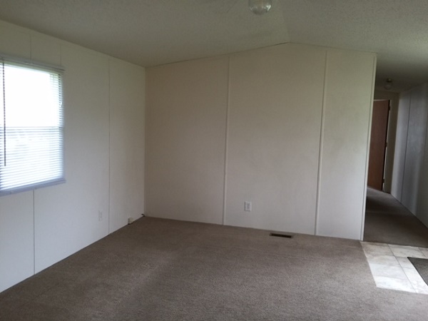 Carriage Way 52194 Worthington LaneChesterfield, MI 48051