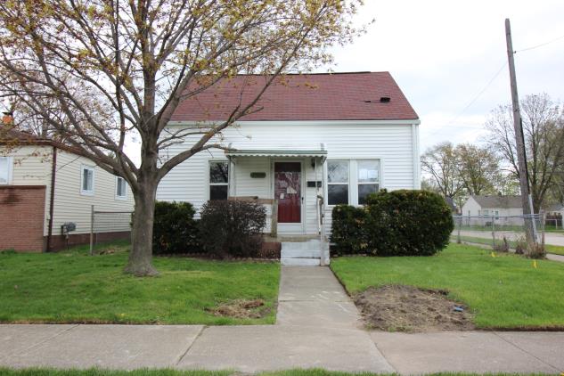 27604 Hampden StMadison Heights, MI, 48071Oakland County