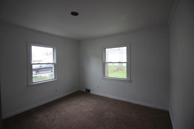 27604 Hampden StMadison Heights, MI, 48071Oakland County