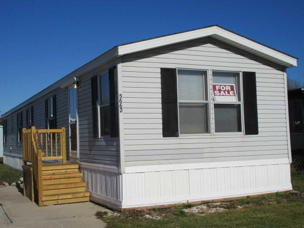 Somerset Meadows 5662 Rowling MeadowsKimball, MI 48074