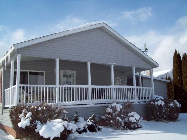The Lakes Estates 6236 Twin Lakes DriveKimball, MI 48074