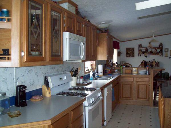 The Lakes Estates 6236 Twin Lakes DriveKimball, MI 48074