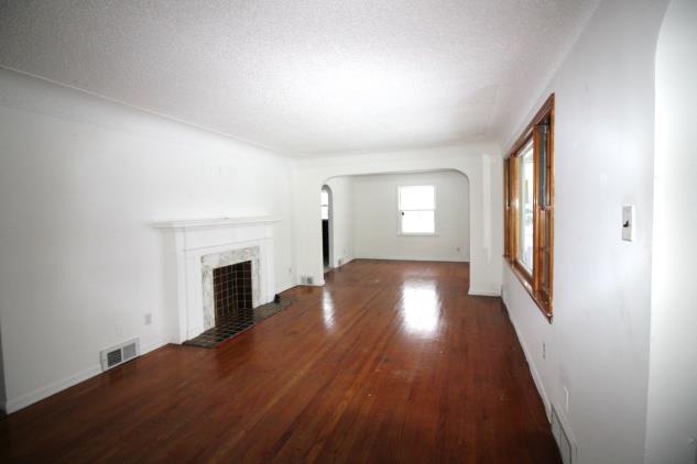 26867 Crystal AveWarren, MI, 48091Macomb County