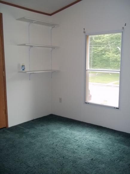 Holiday Woods 300 MulberryBelleville, MI 48111