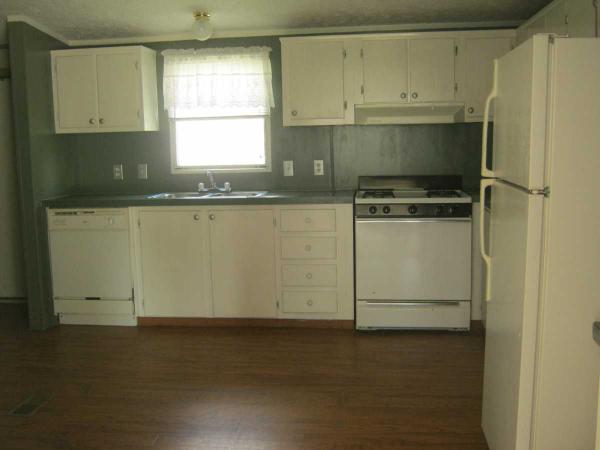 Holiday West 414 NevadaBelleville, MI 48111