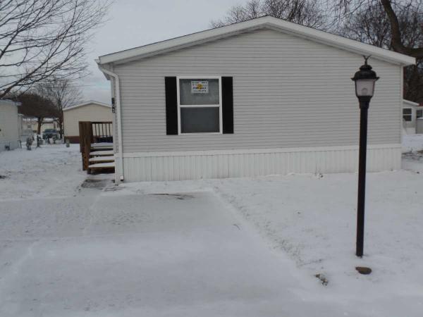 Belle Villa Meadows 103 Carmell St.Belleville, MI 48111