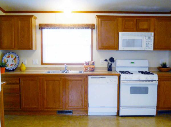 Rawsonville Woods 141 Country Club BlvdBelleville, MI 48111