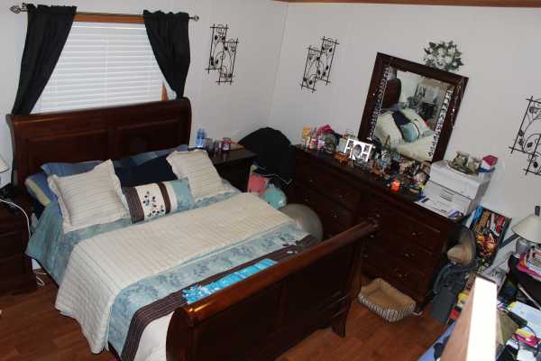 Country Meadows 28591 ParkviewFlat Rock, MI 48134