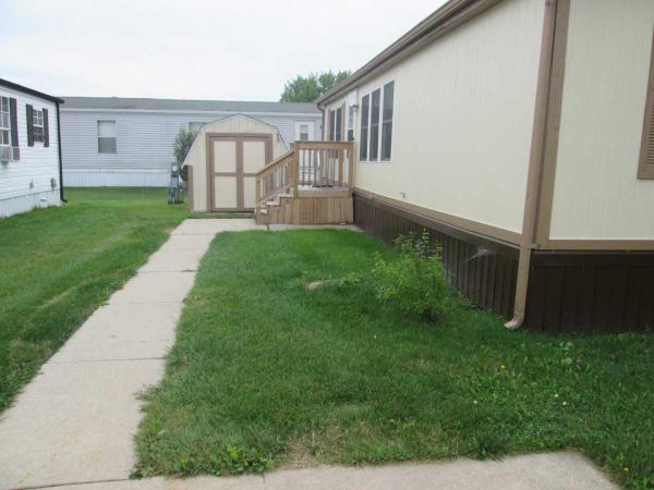 Deerfield Estates 26323 Dakota LaneFlat Rock, MI 48134