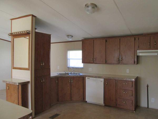 Deerfield Estates 26450 W. CherokeeFlat Rock, MI 48134