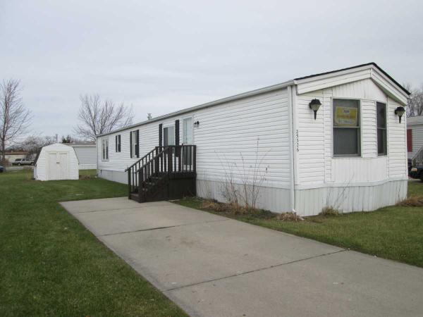Deerfield Estates 25326 S AztecFlat Rock, MI 48134