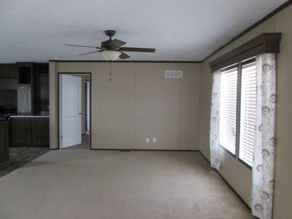 Deerfield Estates 24773 Frontier CircleFlat Rock, MI 48134