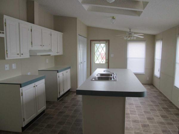 Deerfield Estates 24611 Caynon CircleFlat Rock, MI 48134