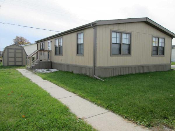 Deerfield Estates 24733 S CherokeeFlat Rock, MI 48134