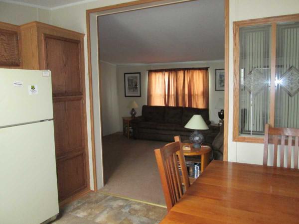 Deerfield Estates 24733 S CherokeeFlat Rock, MI 48134
