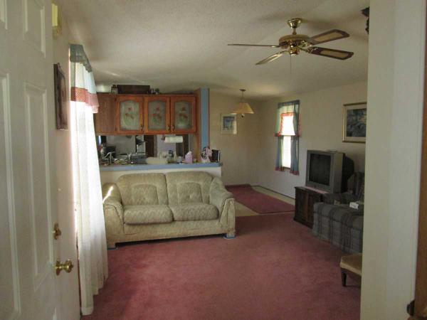 Deerfield Estates 25200 DeerCreekFlat Rock, MI 48134