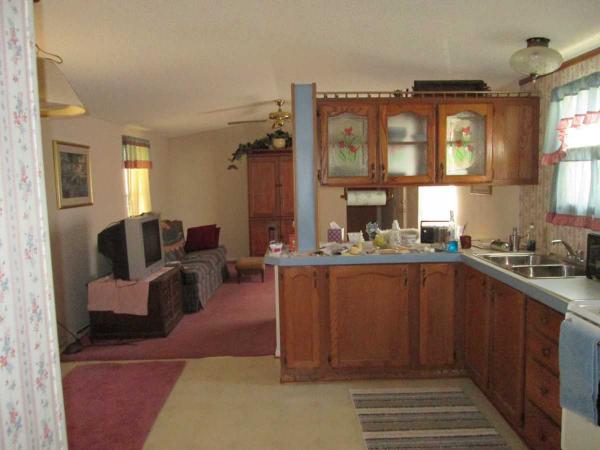 Deerfield Estates 25200 DeerCreekFlat Rock, MI 48134