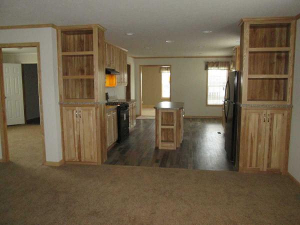 Deerfield Estates 25343 Phoenix CircleFlat Rock, MI 48134