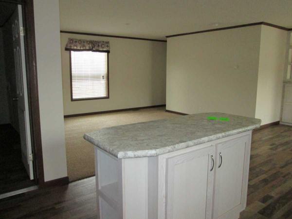 Deerfield Estates 25217Frontier CircleFlat Rock, MI 48134