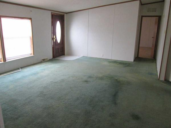 Deerfield Estates 25218 Caynon CircleFlat Rock, MI 48134