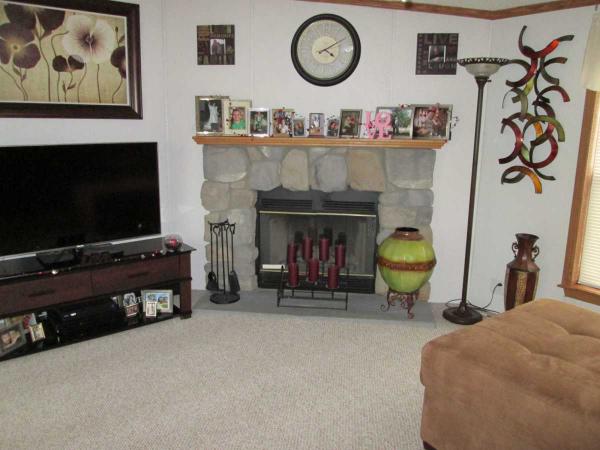 Deerfield Estates 24060 Deercreek DrFlat Rock, MI 48134