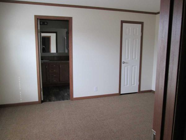 Deerfield Estates 25296 S Aztec CircleFlat Rock, MI 48134