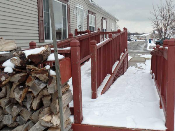 Tanglewood Village 25802 ConneryFlat Rock, MI 48134
